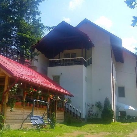 Готель Casa Krista Бран Екстер'єр фото